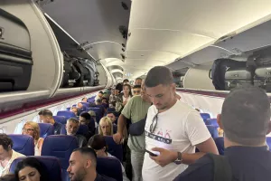 Προσγειώθηκε Σερβία  