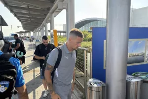 Στο αεροδρόμιο η αποστολή της Πάφου (φώτος)