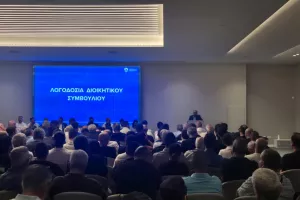(Φώτος kerkida) Η Γενική Συνέλευση της Ανόρθωσης