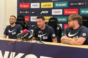 "Η ΑΕΚ μοιάζει με το ΑΠΟΕΛ, καθόλου με την Πάφο"