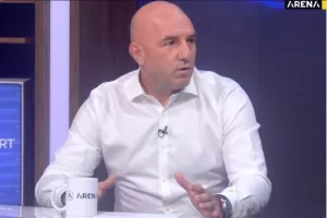 Mίρο/"Πρέπει να αλλάξουν πολλά"