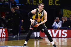 Στην κινεζική Χεφέι ο Αγραβάνης