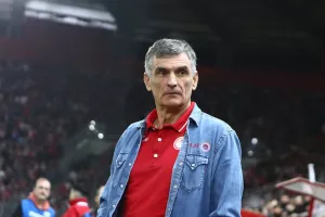 Κορυφαίος προπονητής ο Μεντιλίμπαρ