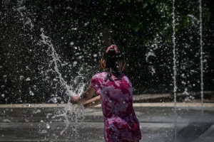 Προ των πυλών ο ισχυρότερος καύσωνας του φετινού καλοκαιριού 
