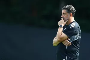Ο Βιτόρια αποφασίζει για την κορυφή κόντρα στην Ρέιντζερς