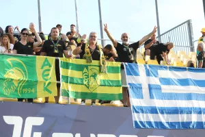 (ΦΩΤΟΣ) Πήραν θέση οι ΑΕΚτζήδες 