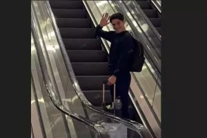 Στο αεροπλάνο για την Κύπρο