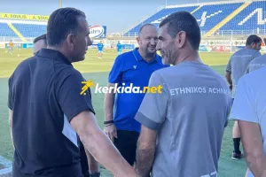 Γνωριμία... δεκαετιών! 