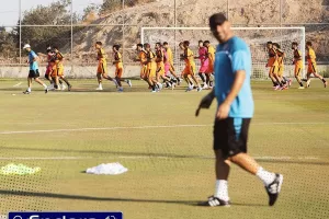 (Φώτος) Στρώθηκε στην δουλειά 
