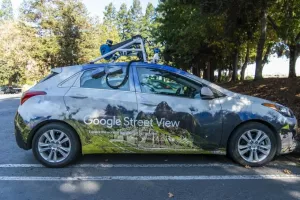 Google - Αποζημίωση σε άνδρα τον οποίο φωτογράφισε γυμνό!