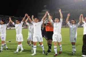 Σαν σήμερα/Τριάρα... στους τούρκους!
