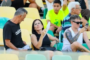 (ΦΩΤΟΡΕΠΟΡΤΑΖ) Ο κόσμος στο ΑΕΚ Αρένα