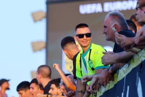 (ΦΩΤΟΡΕΠΟΡΤΑΖ) Ο κόσμος στο ΑΕΚ Αρένα