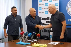 Παρουσίασε νέο χορηγό διαιτησίας (φώτος)