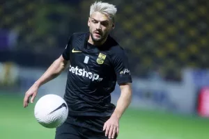 Φιρμάνι για Emanuel Sakic
