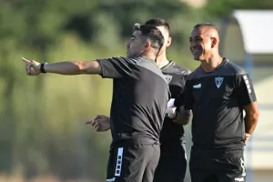 Ξεκίνησαν με αισιοδοξία τα "περιστέρια" (φώτος)