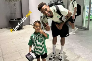 Ο Γκόλτσον με τον junior 