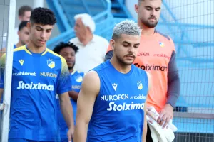 (Φώτος) Η πρώτη του ΑΠΟΕΛ