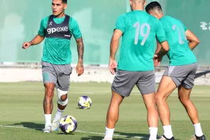 (Bίντεο-Φώτος Kerkida) H προπόνηση της ΑΕΚ ενόψει Παρτιζάν