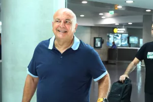 ΜΟΝΟ χαμόγελα... ΑΕΚ