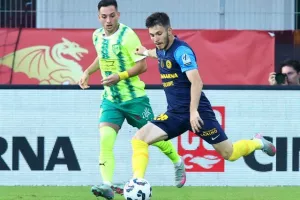 Celje-AEK: Και τώρα στην "Αρένα" για την πρόκριση! (φώτος)