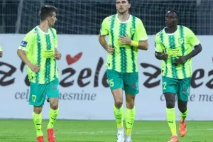 Celje-AEK: Και τώρα στην "Αρένα" για την πρόκριση! (φώτος)