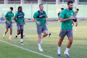 Φώτος/Η τελευταία της ΑΕΚ