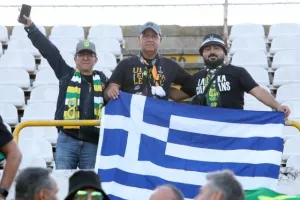 Φωτορεπορτάζ/Οι ΑΕΚτζήδες στο "Παρτιζάνα"