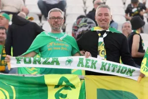 Φωτορεπορτάζ/Οι ΑΕΚτζήδες στο "Παρτιζάνα"