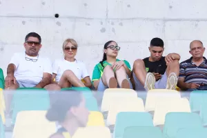 (Φώτος) Ο κόσμος της ΑΕΚ με Celje