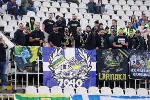 Φωτορεπορτάζ/Οι ΑΕΚτζήδες στο "Παρτιζάνα"