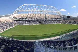 Προσοχή (Πάφου) στο Bloomfield Stadium