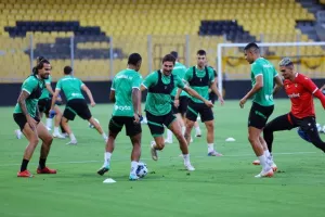 (Φώτος) Η Ομόνοια στην "ΟΠΑΠ ΑΡΕΝΑ"