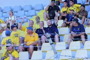 Το Kerkida στην ανοιχτή προπόνηση της ΑΕΛ (Φώτος)