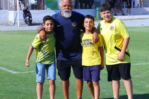 Το Kerkida στην ανοιχτή προπόνηση της ΑΕΛ (Φώτος)