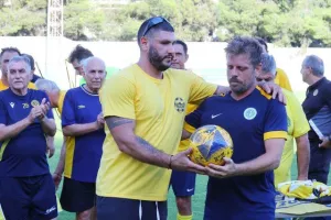 Το Kerkida στην ανοιχτή προπόνηση της ΑΕΛ (Φώτος)