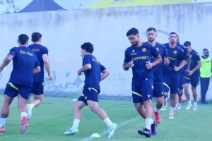 Το Kerkida στην ανοιχτή προπόνηση της ΑΕΛ (Φώτος)