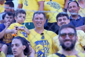 Το Kerkida στην ανοιχτή προπόνηση της ΑΕΛ (Φώτος)