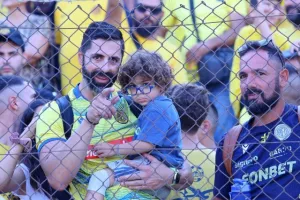 Το Kerkida στην ανοιχτή προπόνηση της ΑΕΛ (Φώτος)