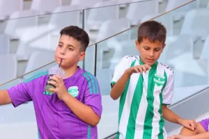 Άρης- Puskás Akadémia: Στο…φινάλε διόρθωσε κάπως το μπλακ-άουτ!  (Φώτος)