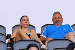 Άρης- Puskás Akadémia: Στο…φινάλε διόρθωσε κάπως το μπλακ-άουτ!  (Φώτος)