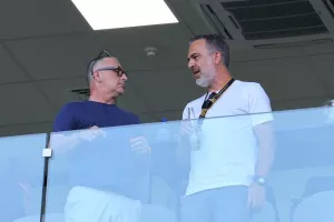 ΕΝΗΜΕΡΩΣΗ/"10-15 μέρες για Κρις"