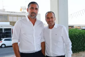 (ΦΩΤΟΣ kerkida) Η ΕΝΠ τίμησε τον ΣΠΟΥΔΑΙΟ Μιχάλη Κωνσταντίνου!