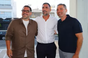 (ΦΩΤΟΣ kerkida) Η ΕΝΠ τίμησε τον ΣΠΟΥΔΑΙΟ Μιχάλη Κωνσταντίνου!