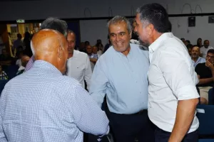 (ΦΩΤΟΣ kerkida) Η ΕΝΠ τίμησε τον ΣΠΟΥΔΑΙΟ Μιχάλη Κωνσταντίνου!
