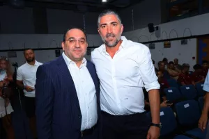 (ΦΩΤΟΣ kerkida) Η ΕΝΠ τίμησε τον ΣΠΟΥΔΑΙΟ Μιχάλη Κωνσταντίνου!