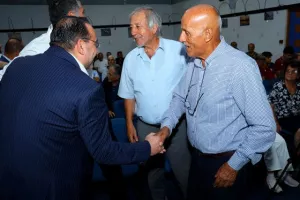 (ΦΩΤΟΣ kerkida) Η ΕΝΠ τίμησε τον ΣΠΟΥΔΑΙΟ Μιχάλη Κωνσταντίνου!