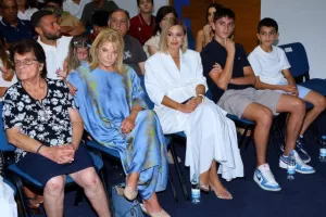 (ΦΩΤΟΣ kerkida) Η ΕΝΠ τίμησε τον ΣΠΟΥΔΑΙΟ Μιχάλη Κωνσταντίνου!