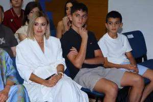 (ΦΩΤΟΣ kerkida) Η ΕΝΠ τίμησε τον ΣΠΟΥΔΑΙΟ Μιχάλη Κωνσταντίνου!