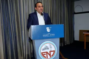 (ΦΩΤΟΣ kerkida) Η ΕΝΠ τίμησε τον ΣΠΟΥΔΑΙΟ Μιχάλη Κωνσταντίνου!